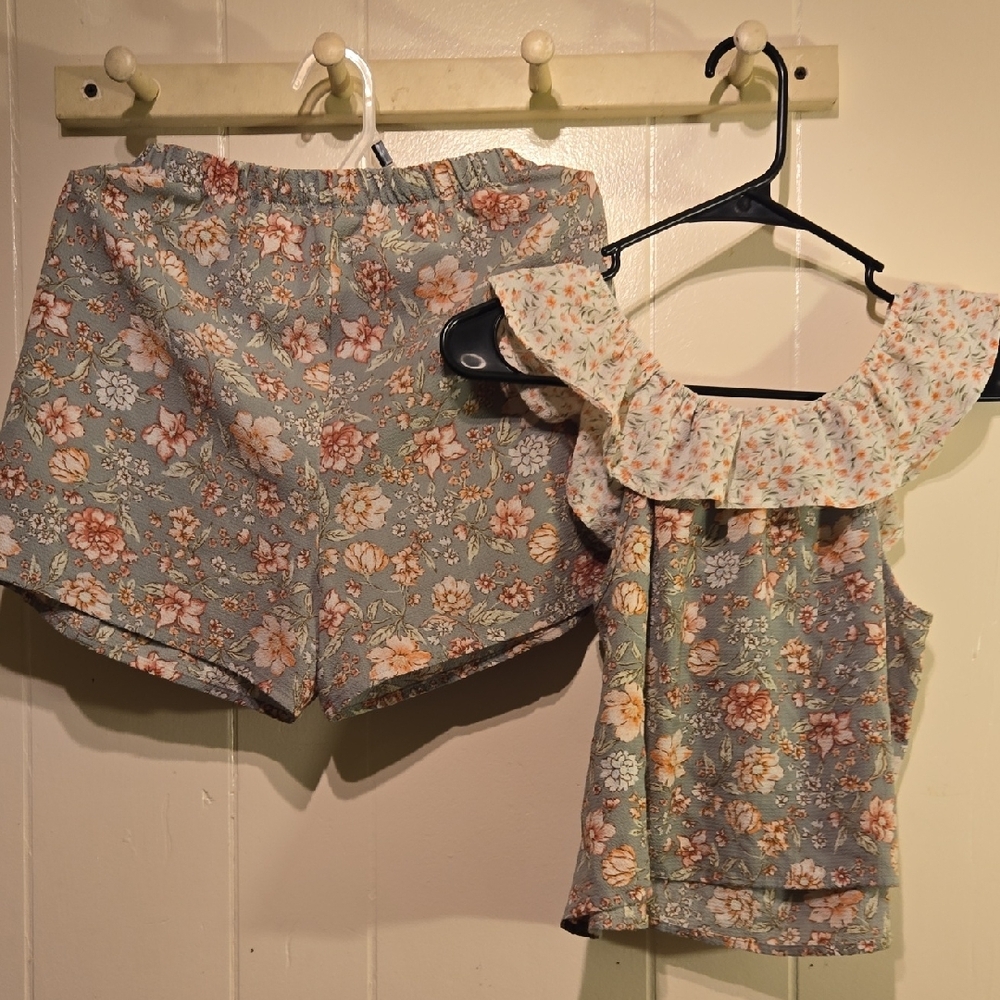 Floral Kids Matching Set - Picture 5 of 7